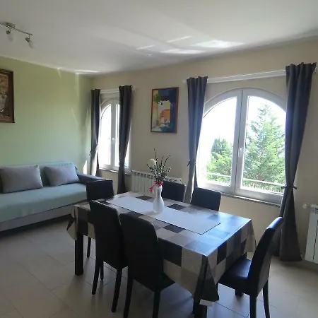 Apartment Antunovic Lovran