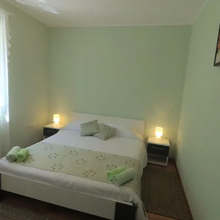 Antunovic Apartment *
